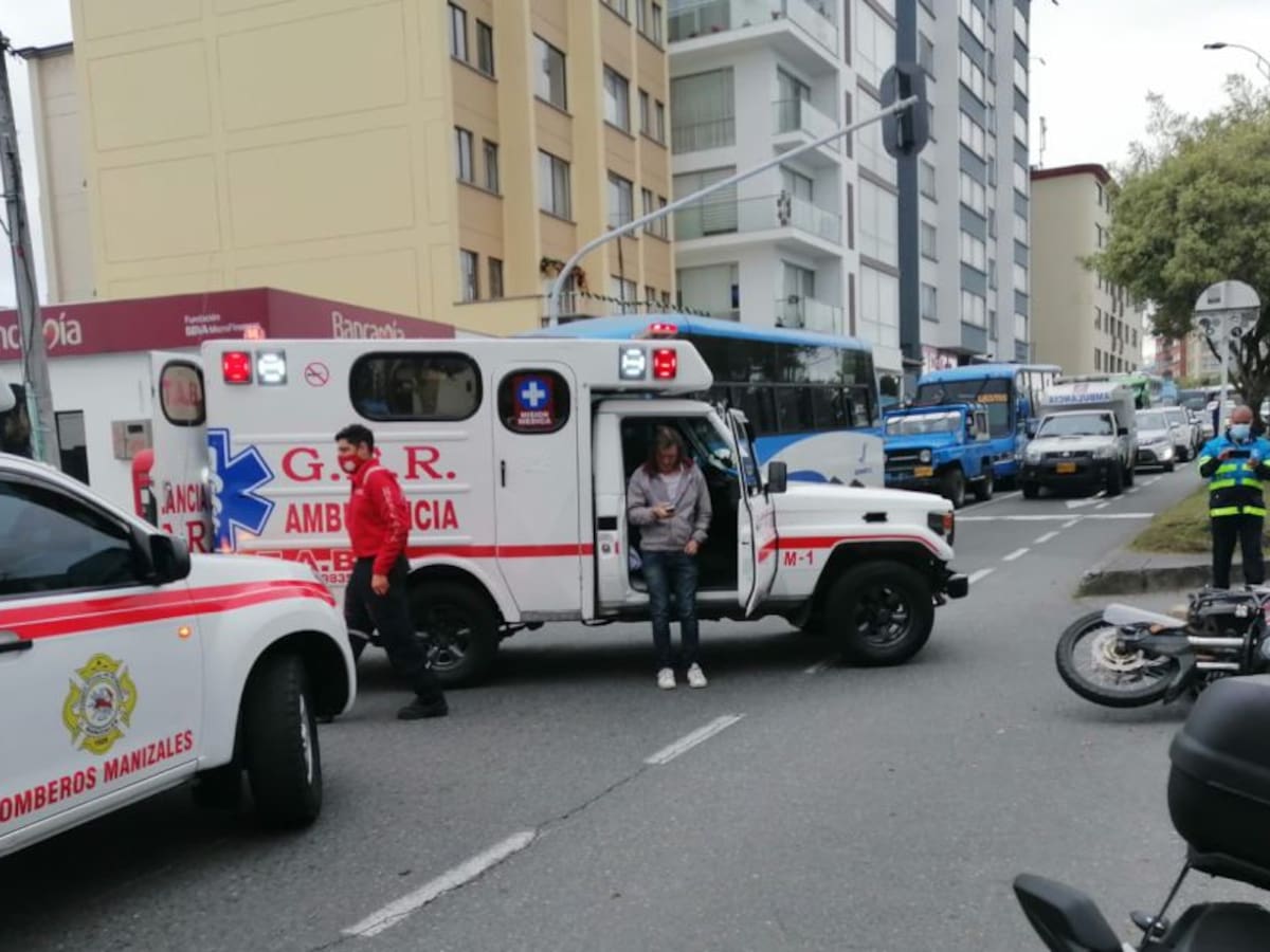 Accidente de motos dejó menor de edad herido