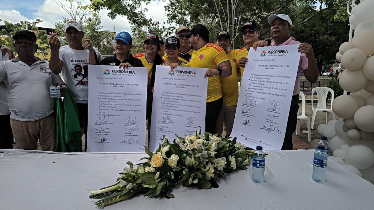 Simpatizantes de De la Espriella y Cepeda firman pacto por la paz electoral en el Cesar