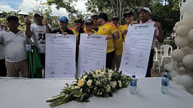 Simpatizantes de Cepeda y De la Espriella firman pacto por la paz electoral en Cesar. Cortesía