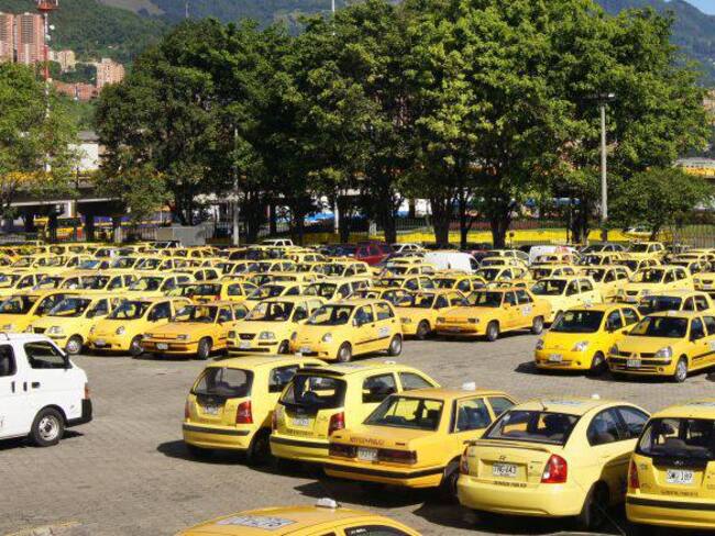 Incrementan tarifas de taxis en Pereira