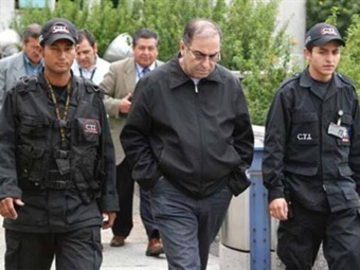 Fiscalia y Procuraduria piden condena para ex senador Vicente Blel, por parapolitica