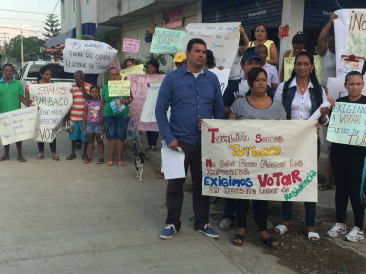 Protestan por anulación de cédulas en barrio de Turbaco, Bolívar