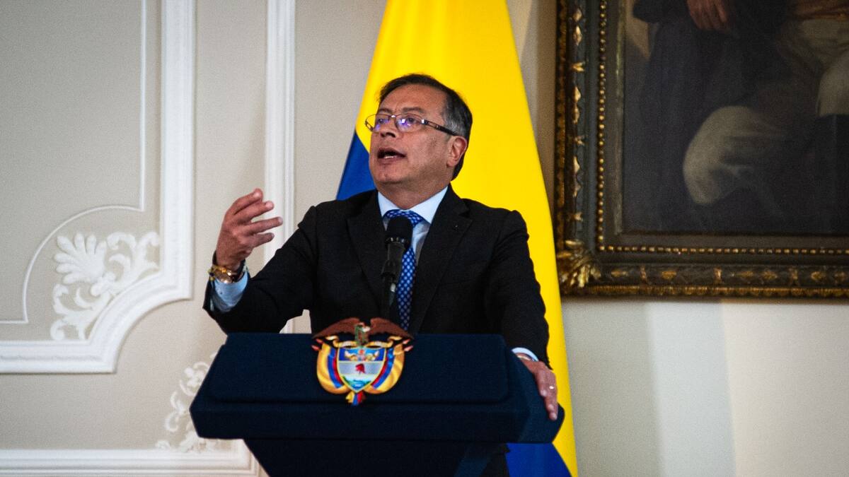 Petro pide reestructuración institucional en la atención a la niñez vulnerable