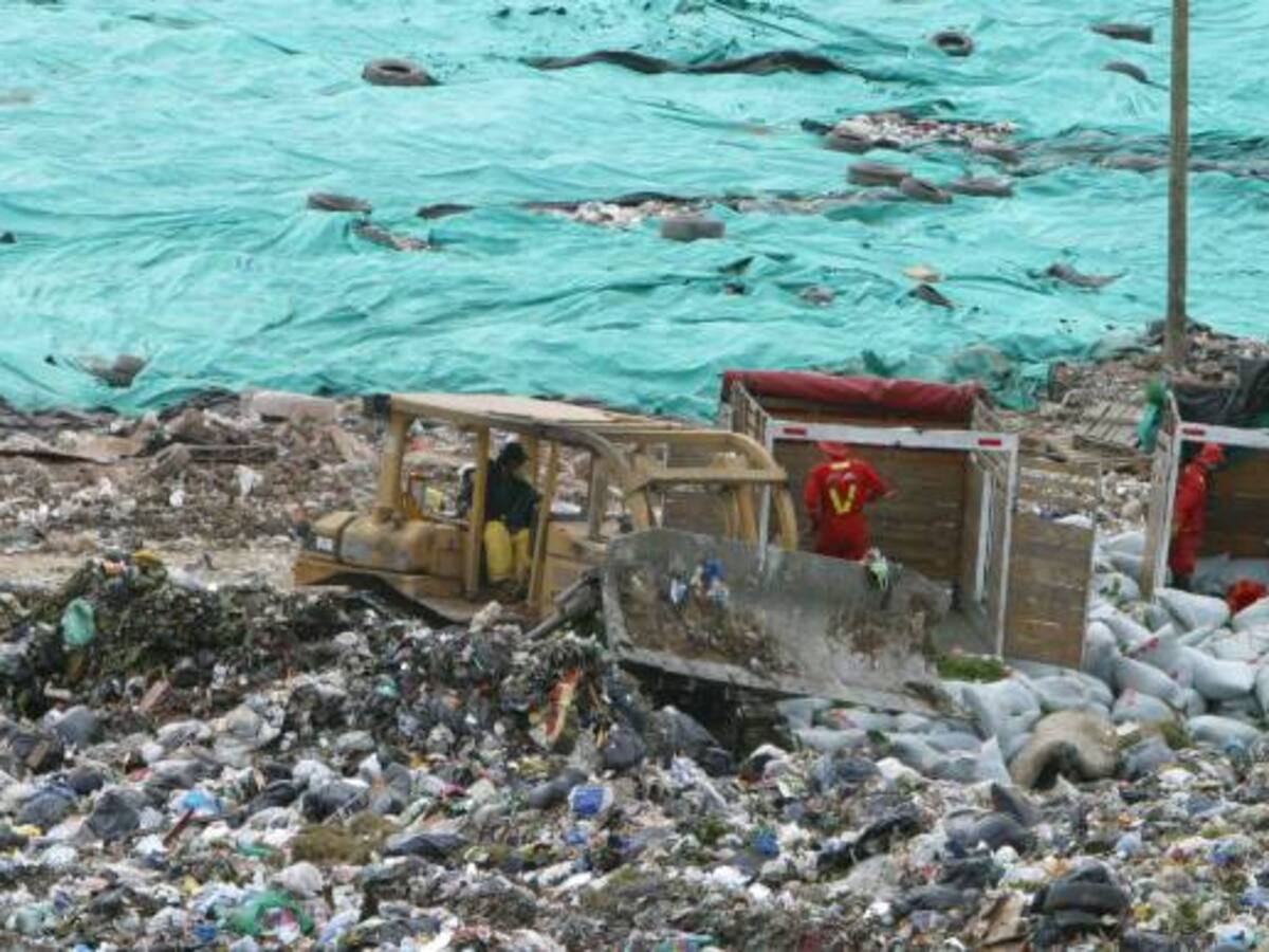 Autoridades declaran alerta amarilla en relleno sanitario Doña Juana