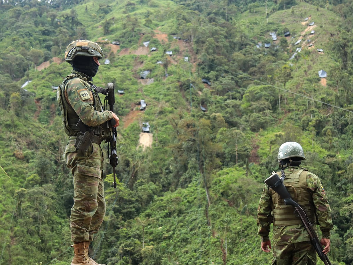 Ecuador capturó nueve disidentes de las Farc en zona de frontera
