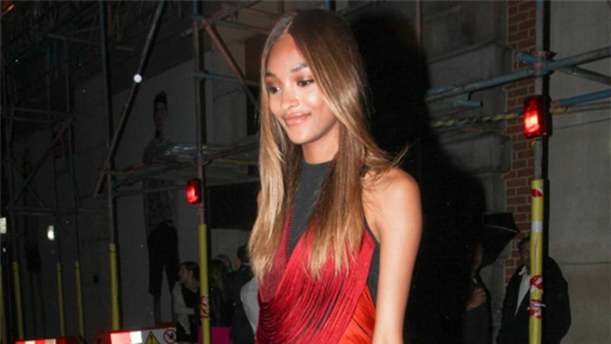 Jourdan Dunn hace "destapada" celebración de sus 24 años