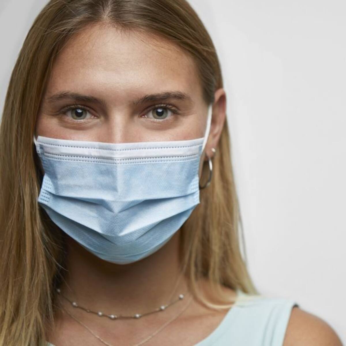 COVID-19 en Colombia: 352 nuevos casos registrados y 15 fallecidos