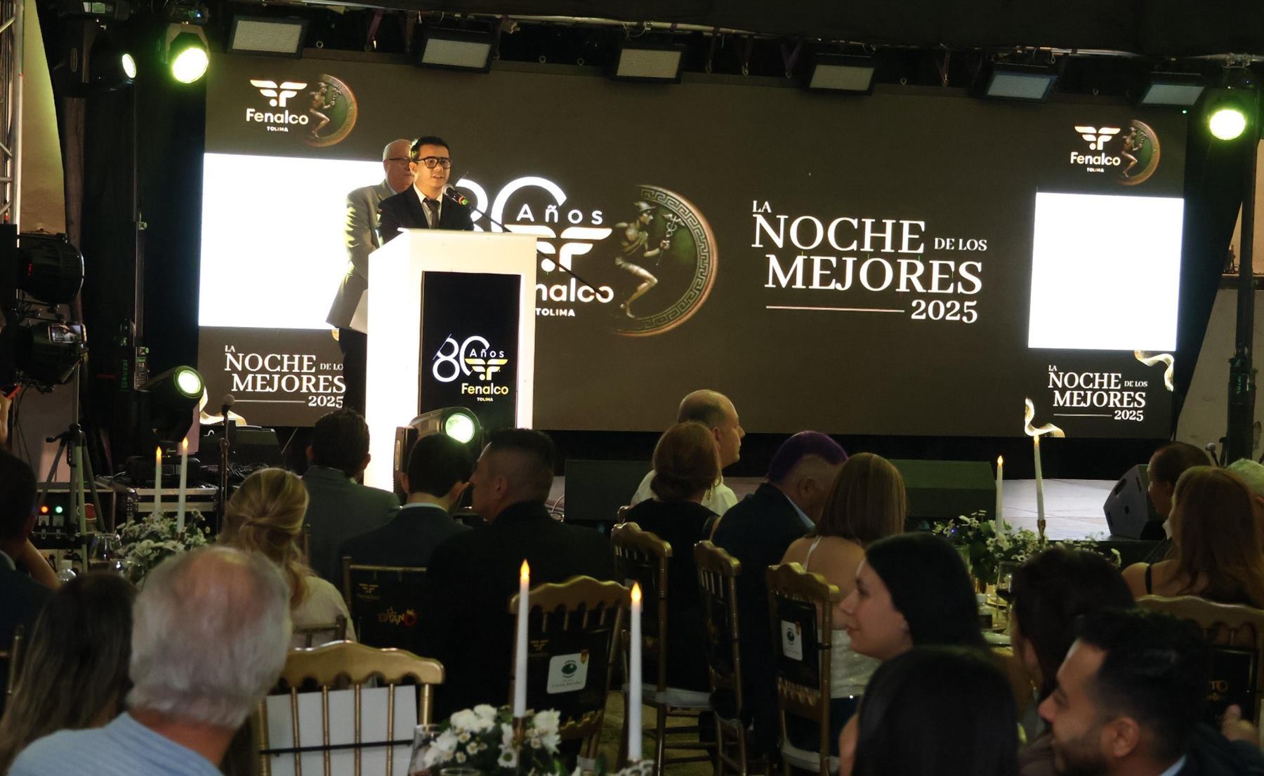 Noche de Los Mejores - Foto CCI