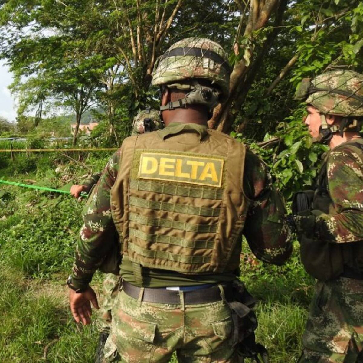 ELN instala artefactos explosivos para atentar contra las bases militares