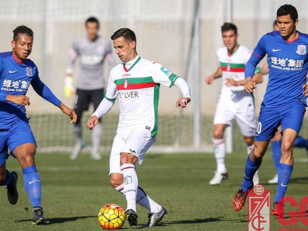 Fredy Guarín jugó sus primeros minutos con el Shanghai Shenhua