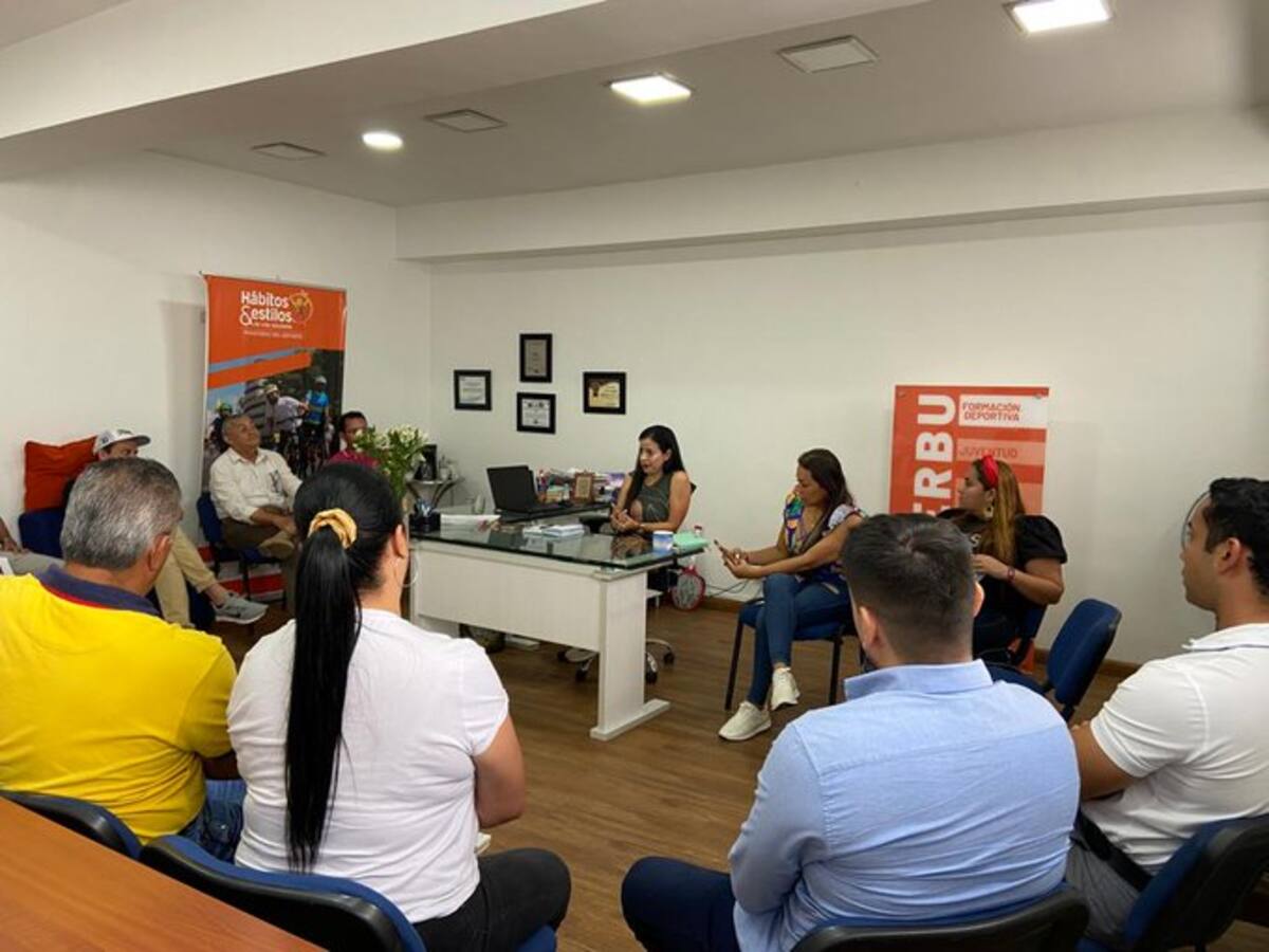 Una patinadora, la nueva directora del Inderbu