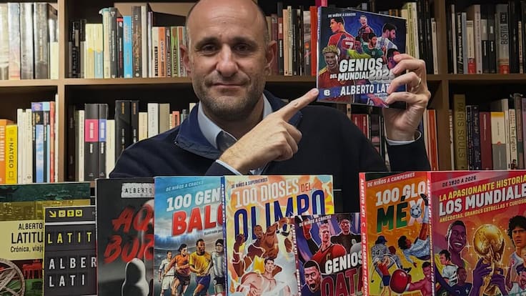 Alberto Lati convierte la historia de los mundiales en un viaje por la cultura y la memoria