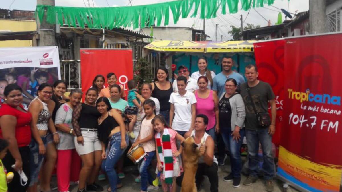 Caracol Radio entregó regalos a la Fundación Llegó Nuestro Momento de Armenia