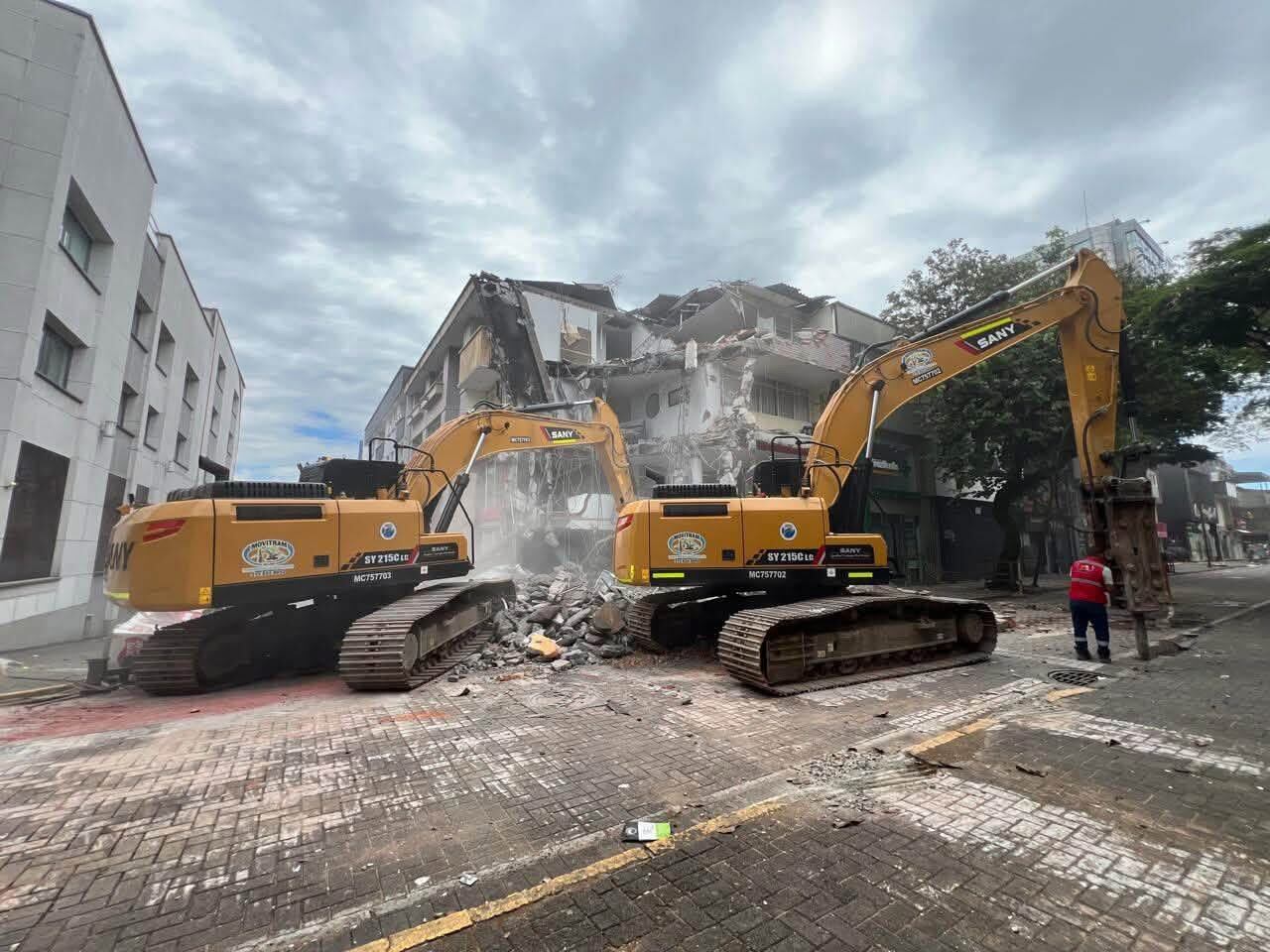 Un mes después del terremoto, Pereira intenta levantarse: la reconstrucción podría tardar cinco años