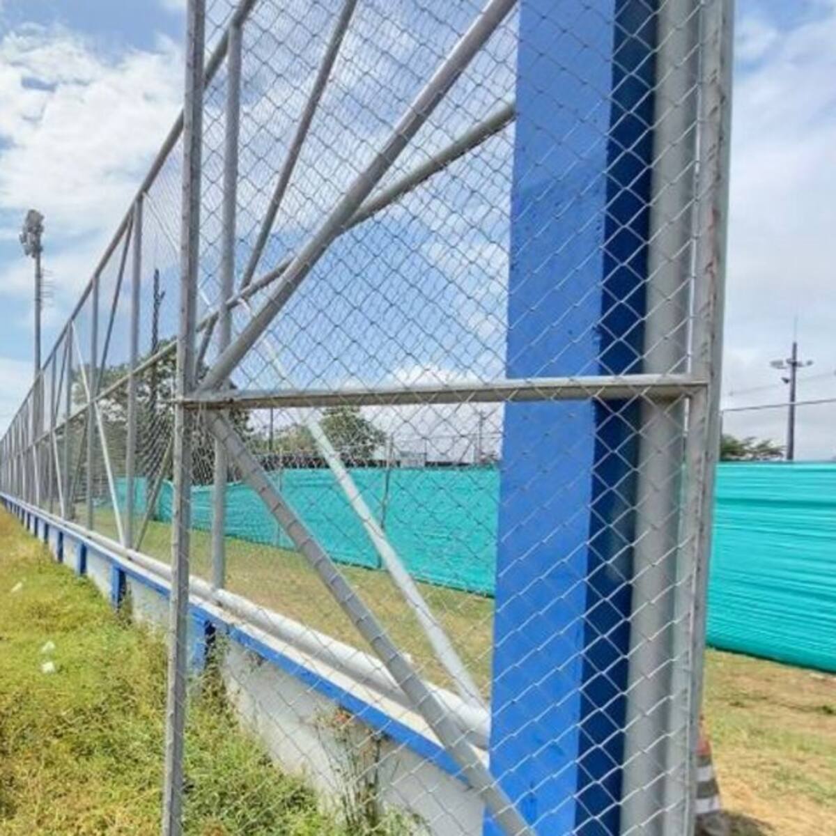 En el Bagre frenan obras de dos canchas y una ciclorruta por amenazas