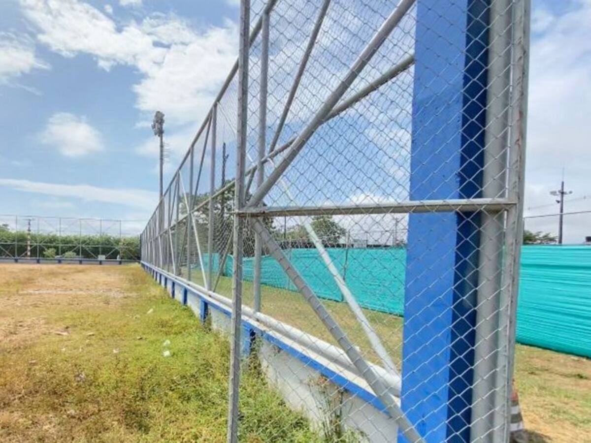 En el Bagre frenan obras de dos canchas y una ciclorruta por amenazas