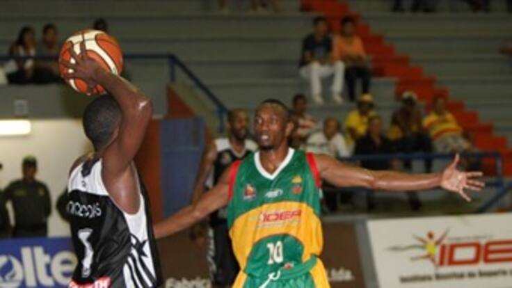 Caribbean Heat aun sueña con la clasificación al hexagonal de la liga de baloncesto