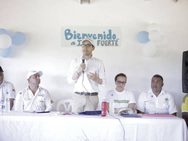 Después de 10 años regresó un alcalde de Cartagena a Isla Fuerte