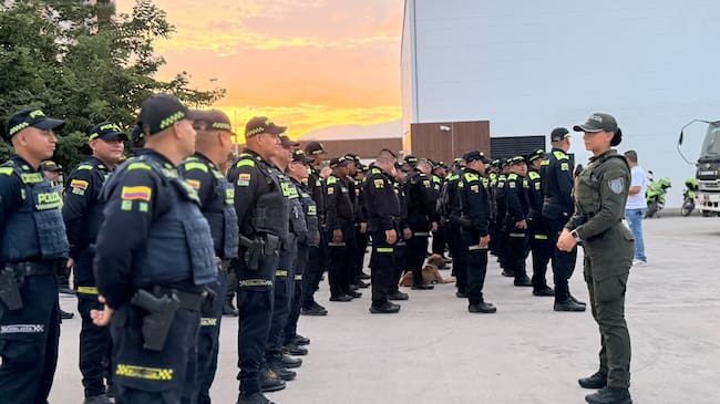 Más de 600 policías garantizarán la seguridad por el día del Amor y Amistad en Santa Marta/ MESAN