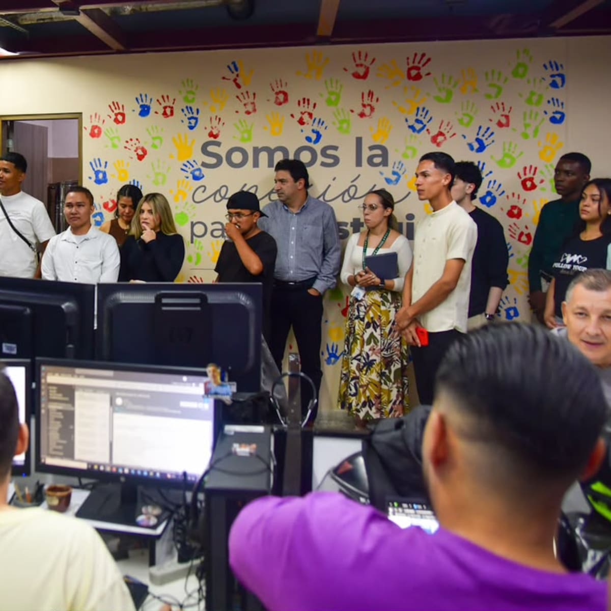 16 jóvenes de Antioquia comienzan formación como periodistas con las Becas Mateo Pérez Rueda
