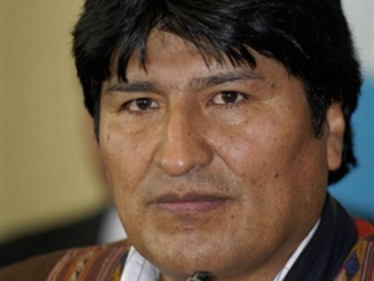 Morales invita a Mujica a Cumbre del Clima y confirma presencia de Galeano