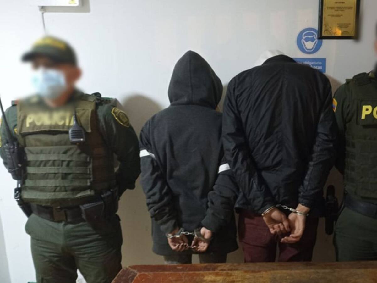 En Manizales capturaron a una pareja que habría hurtado a un taxista