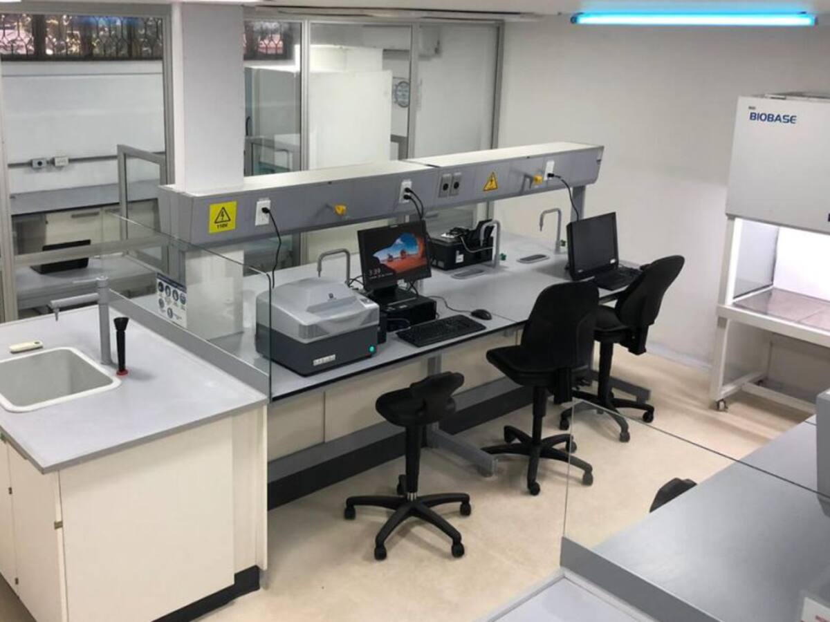 Uniatlántico pone a disposición su laboratorio para pruebas de Covid-19