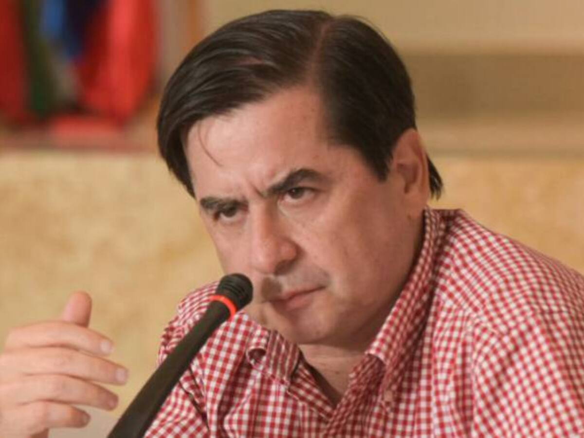 “Estoy concentrado en ganar la consulta y unificar el partido”: Cristo