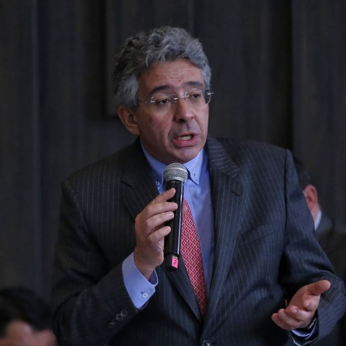 Congreso debe posponer elección de contralor y dejar que se posesione nuevo gobierno: Enrique Gómez