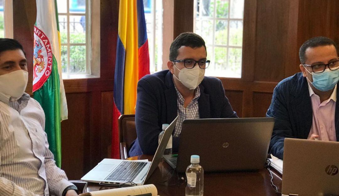 Regalías con destino para la infraestructura vial en el Huila.