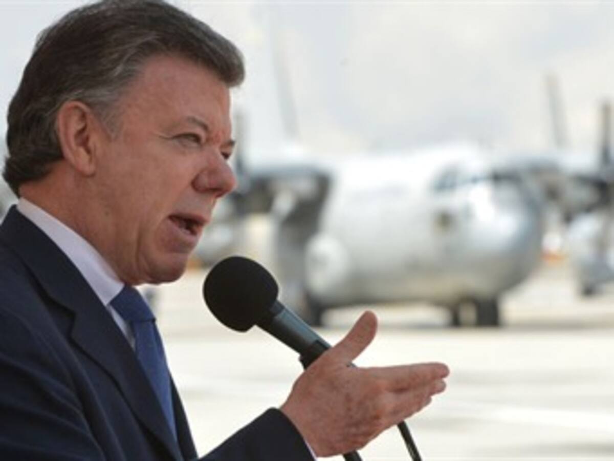 Ley de garantías electorales es absurda: Santos