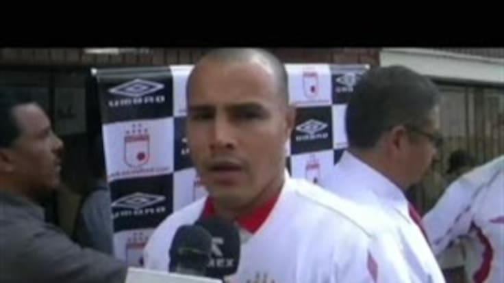 Daniel Vélez y Andrés Acosta desvinculados de Santa Fe tras aparecer en video en estado de ebriedad