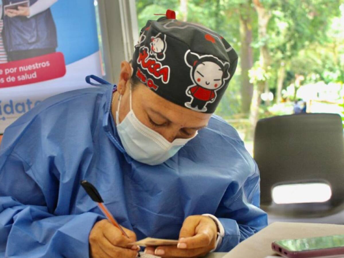 Este domingo será vacunado personal de la salud en Ibagué