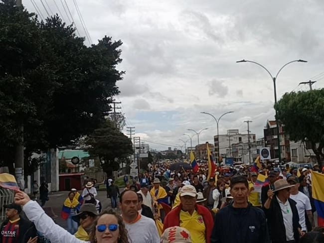 Este miércoles la concentración de la marcha en conmemoración del Día Internacional de los Trabajadores / Foto: Caracol Radio.