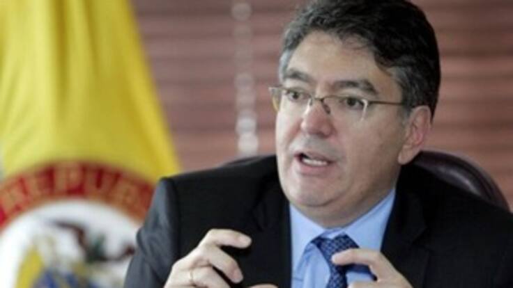 Gobierno fija meta de recaudo de impuestos para 2014