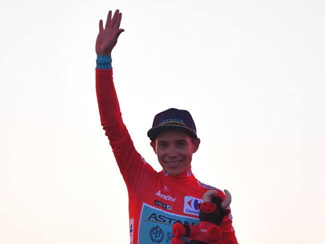 ¡&#039;Supermán&#039; López voló y es el primer líder de La Vuelta a España!