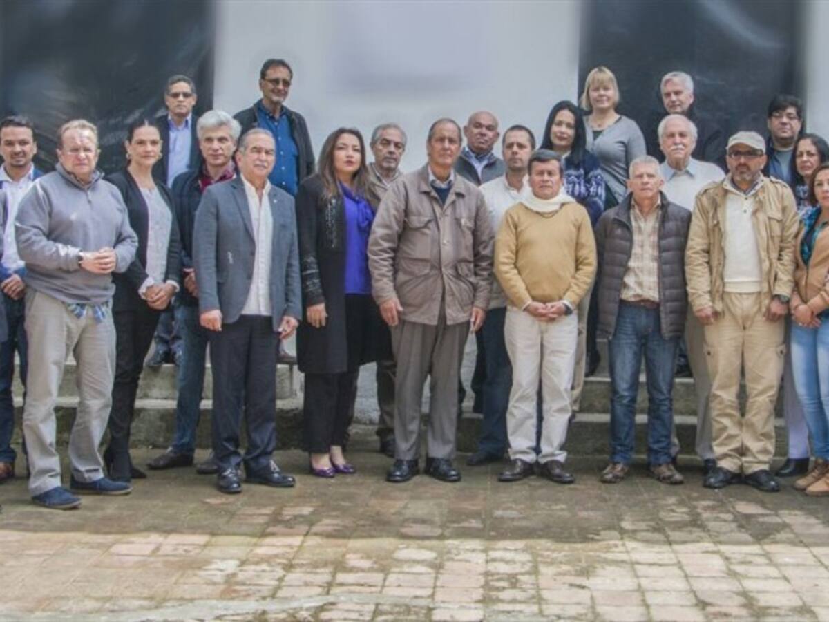 Sólo falta la firma de Santos para formalizar los indultos del Eln