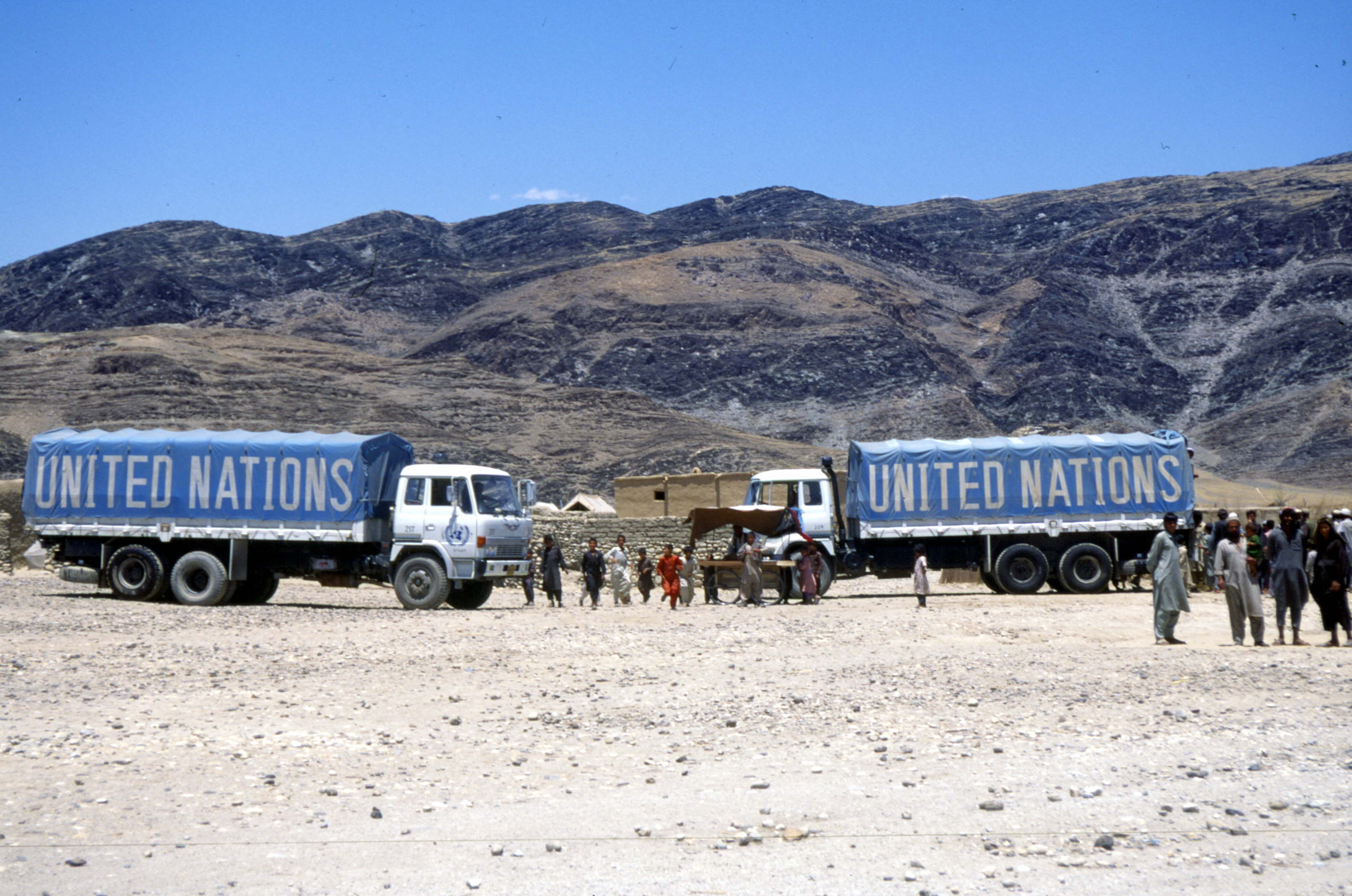 Campamento de refugiados en Afganistán en 1995.
(Foto:     Francoise De Mulder/Roger Viollet via Getty Images)