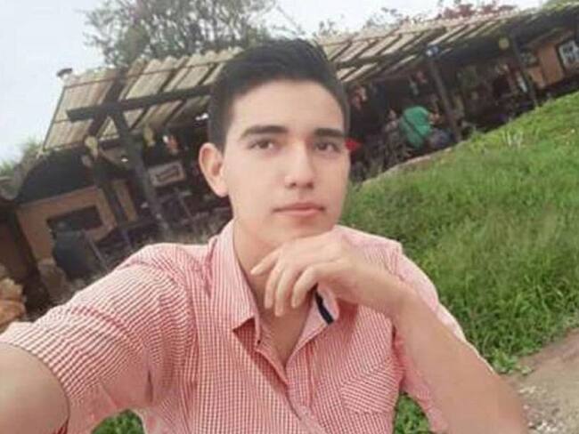 Se entregó adolescente que participó en homicidio por robar un celular