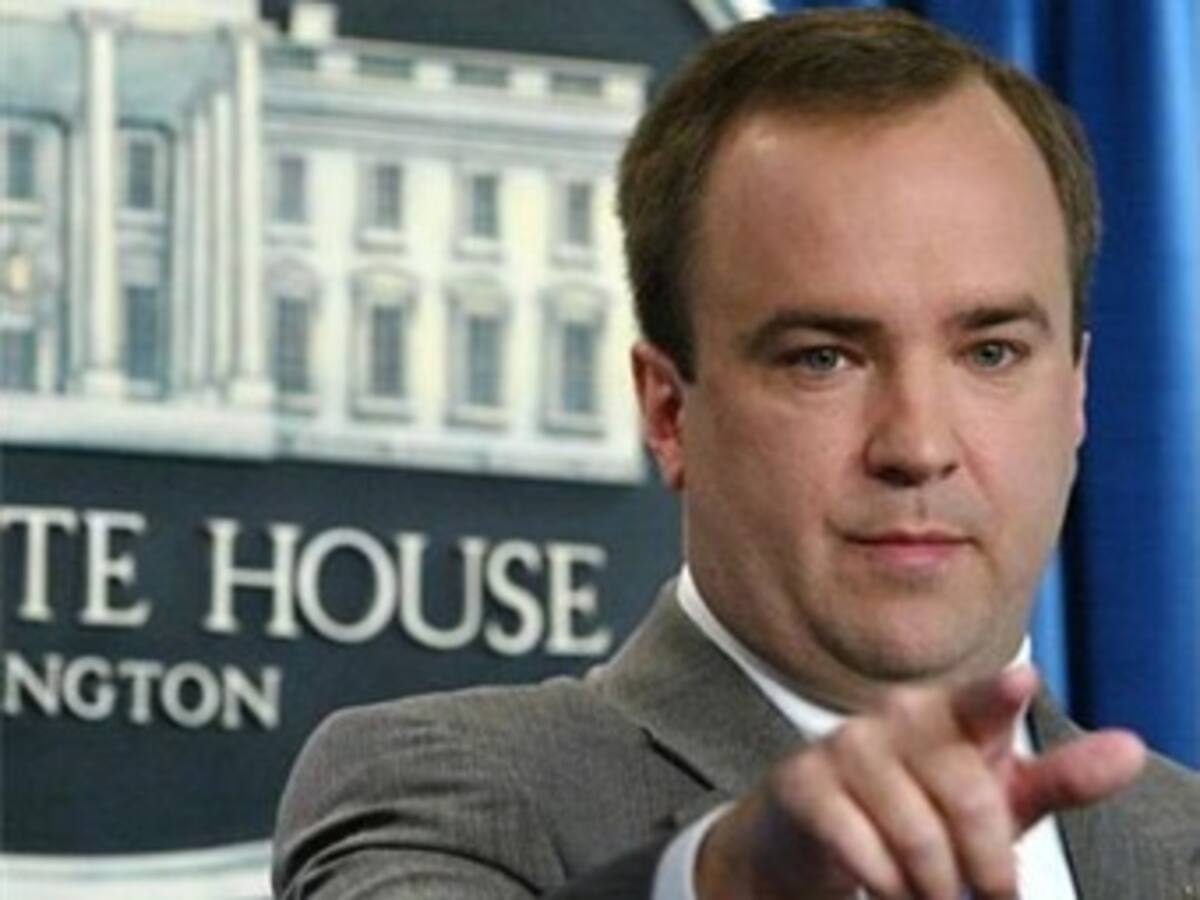 Ex portavoz de la Casa Blanca anuncia que votará por Obama