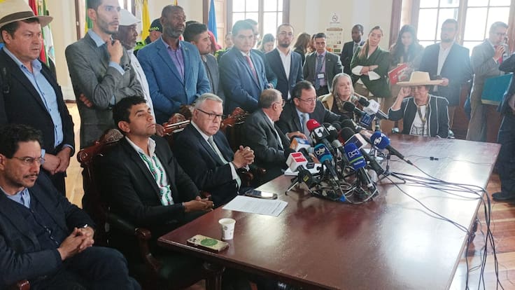 MINJUSTICIA RADICÓ PROYECTO DE SOMETIMIENTO DE BANDAS CRIMIANLES