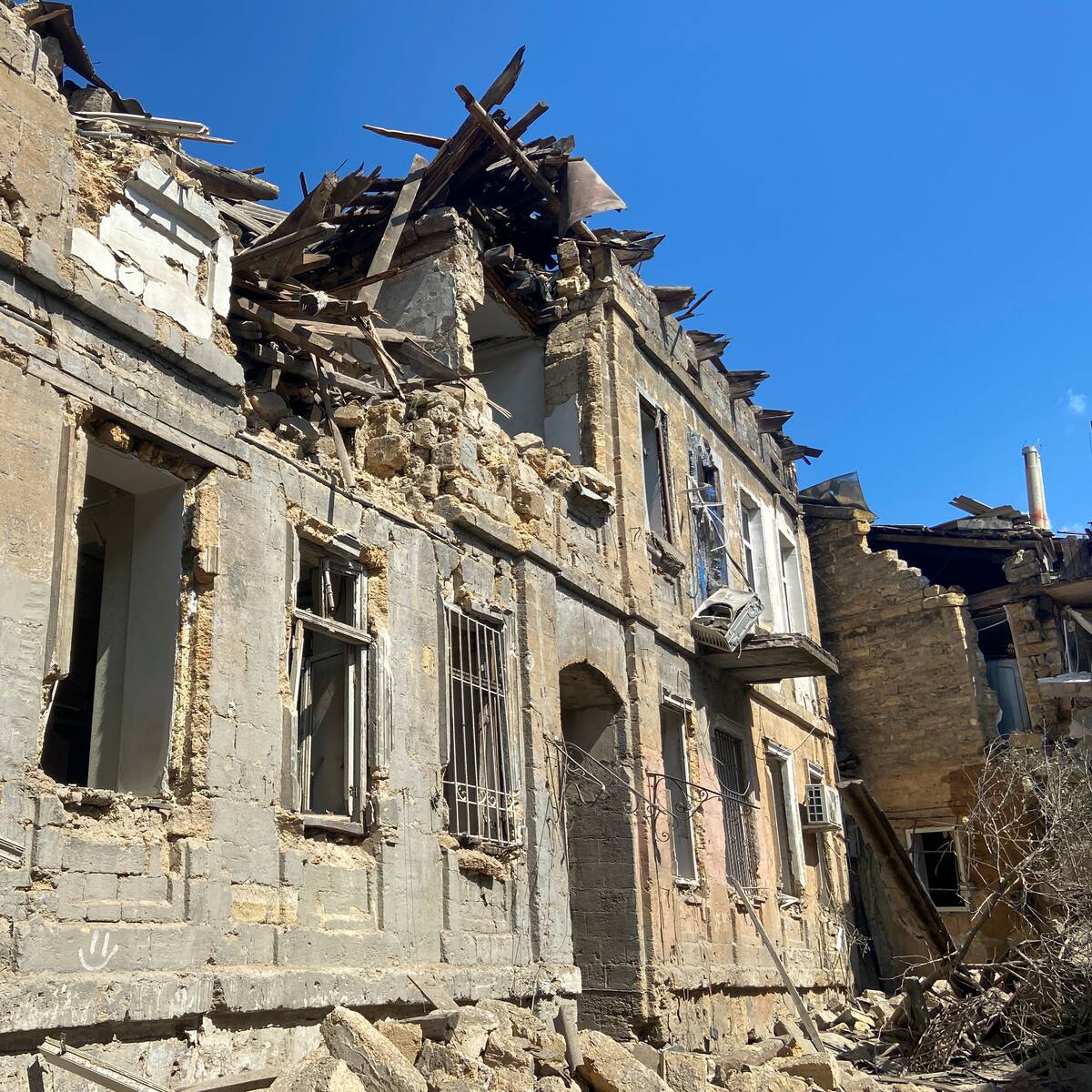“Se han destruido ciudades completas”: director de Fundación Caritas en Odesa tras ataques de Rusia