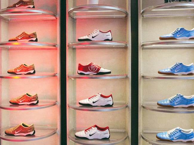 NIKE y Broken Chains traen de vuelta la leyenda del Total 90 a Colombia