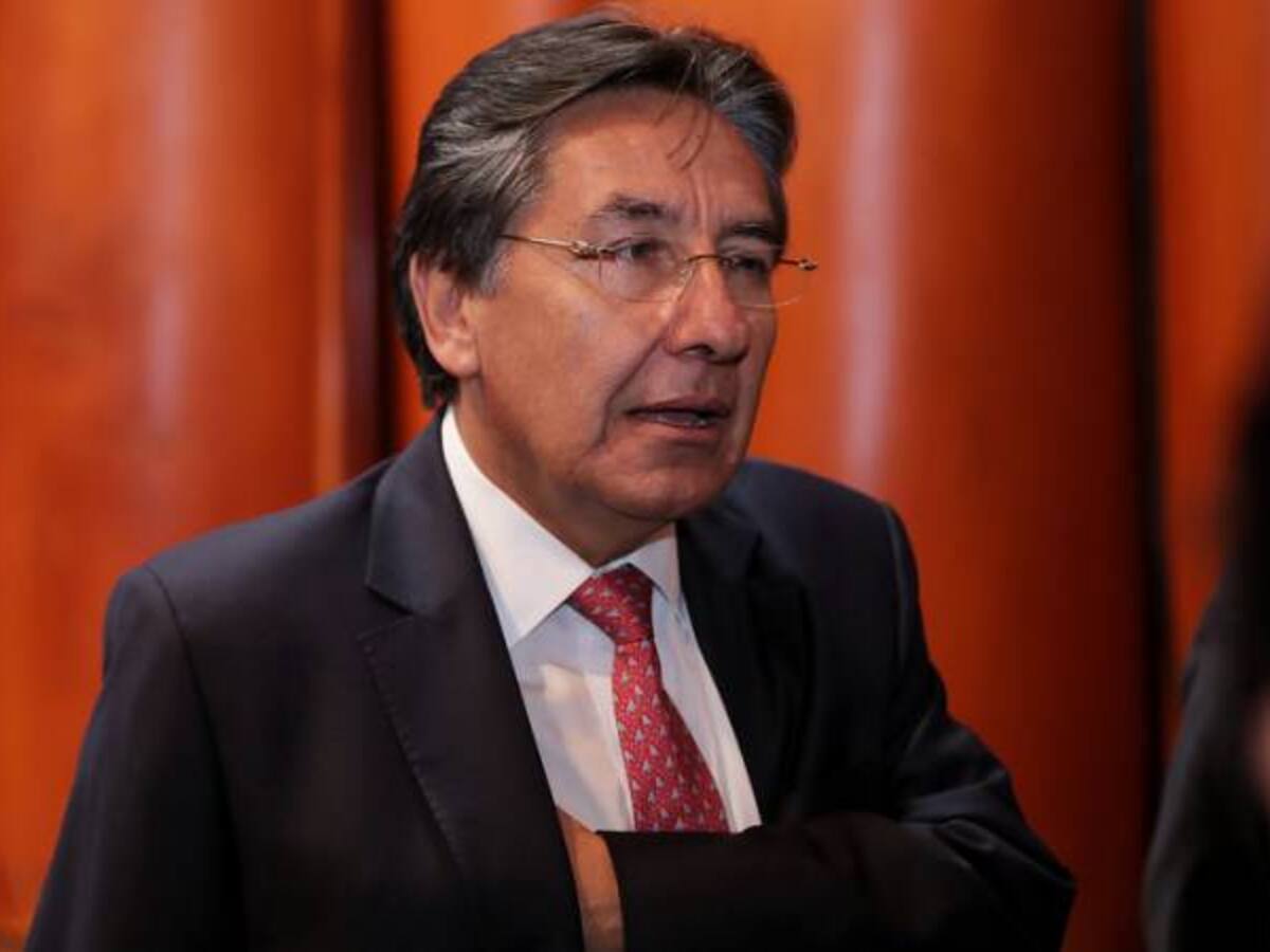 Disidentes de la Farc no deben recibir beneficios del sometimiento: fiscal