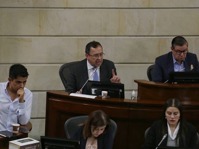 Comisiones Primeras aprobaron proyecto de Paz total: estos son sus alcances