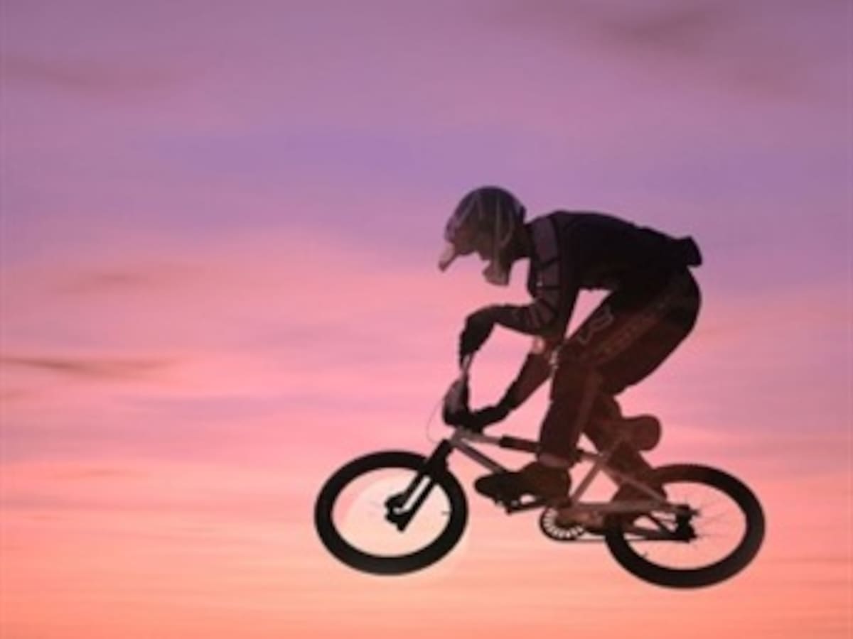 Exequias del bicicrosista muerto por bala perdida