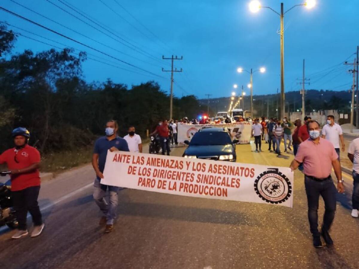 Congestión vehicular en Mamonal por marcha de trabajadores