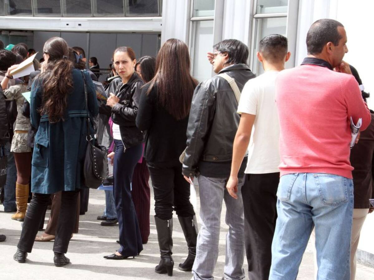 Maquinaria pesada para fortalecer empleo en Montería