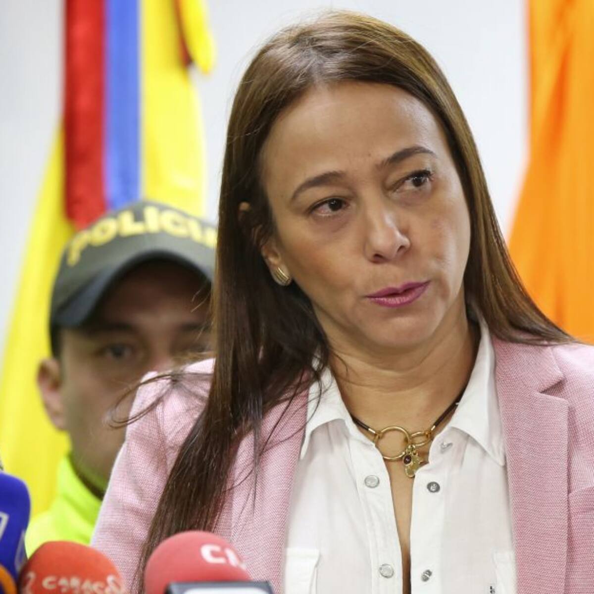 Candidato habría suplantado el nombre del movimiento de Claudia Carrasquilla