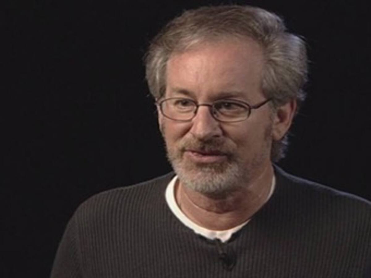 Steven Spielberg: 'Harrison Ford puede encarnar a Indiana Jones hasta los 90'